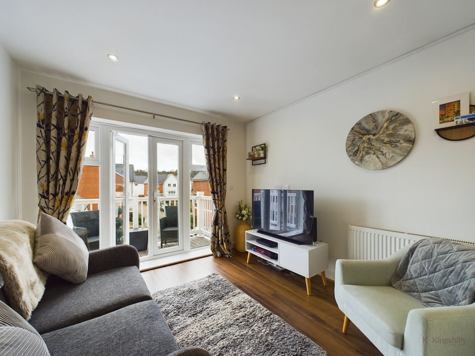 2 bed for sale in Sierra Road, High Wycombe  - Property Image 3