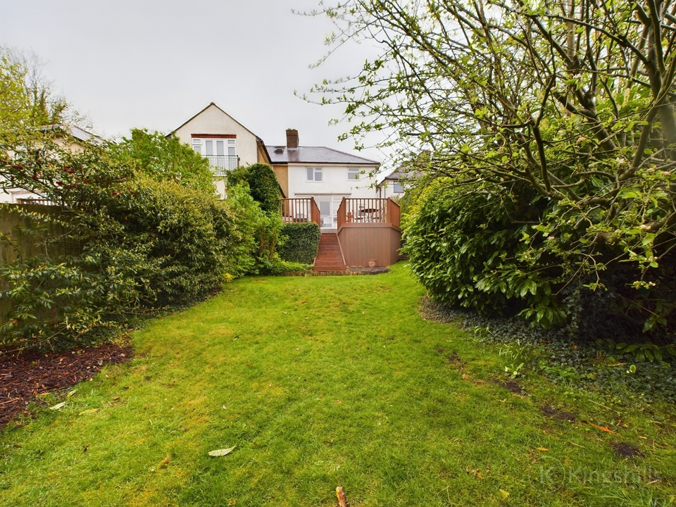3 bed semi-detached house for sale in Woodway, Princes Risborough  - Property Image 14