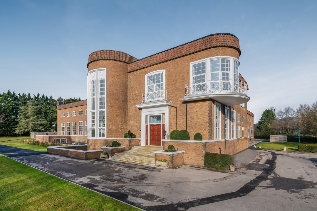 1 bed apartment for sale in Wycombe Road, High Wycombe  - Property Image 1