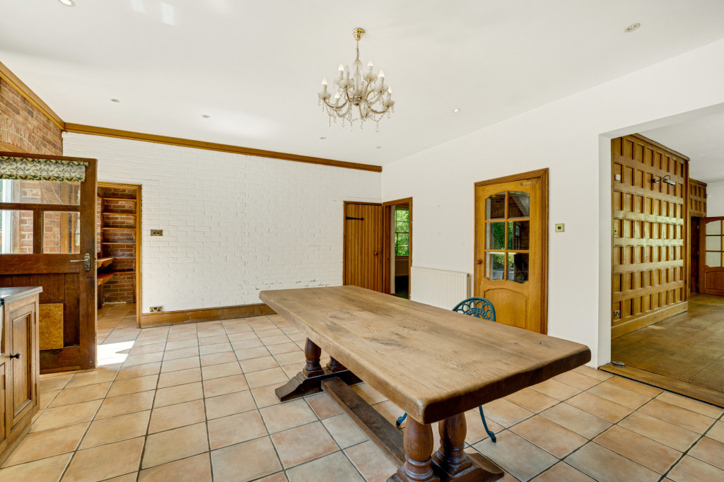 3 bed detached house for sale in Lynsore Bottom, Canterbury  - Property Image 14