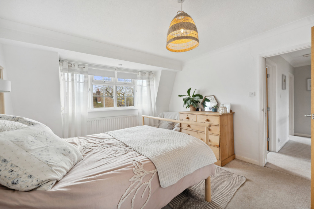 4 bed detached house for sale in Nargate Street, Canterbury  - Property Image 11