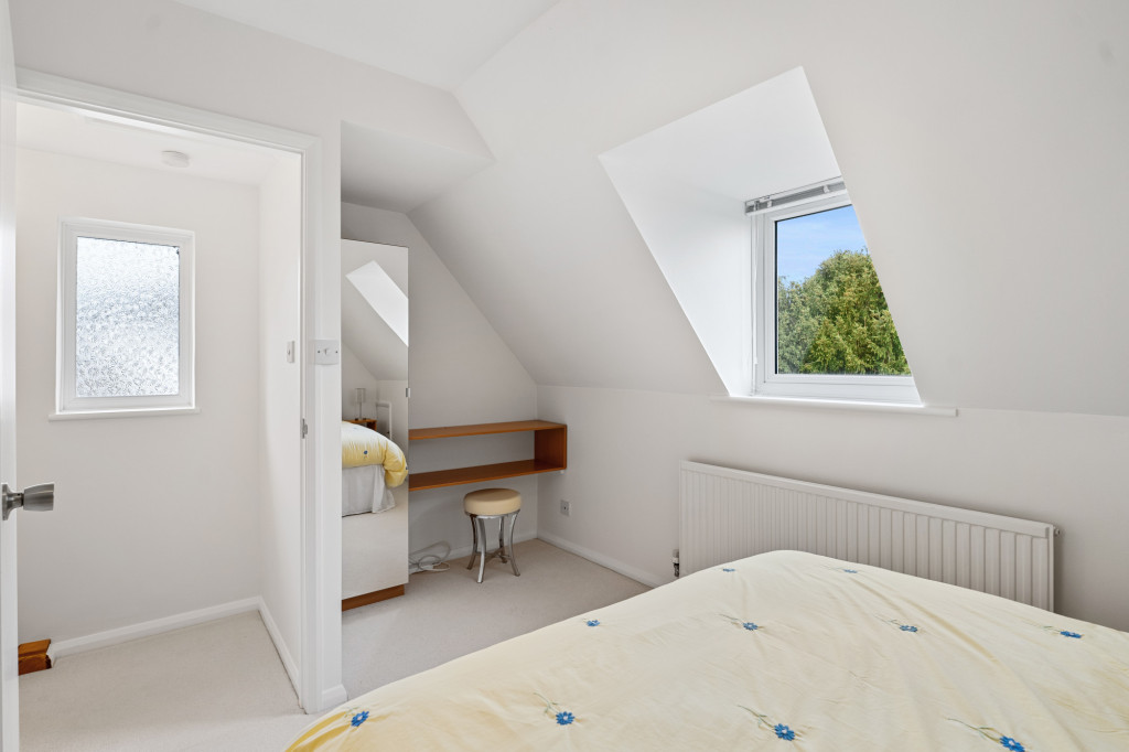 5 bed detached house for sale in Faversham Road, Ashford  - Property Image 20
