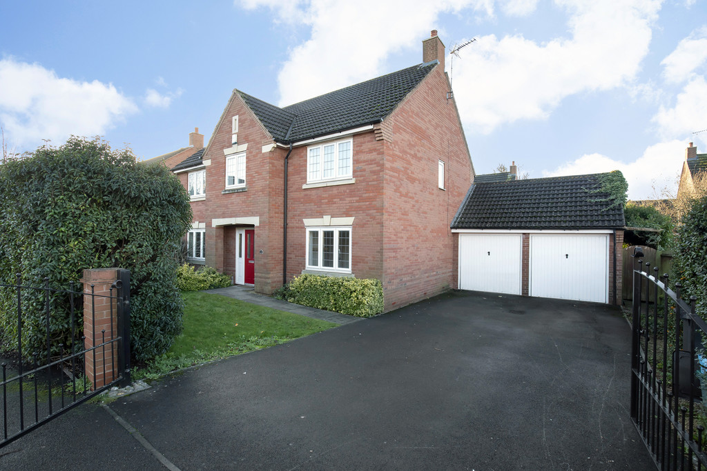4 bed detached house for sale in Valley Gardens, Quedgeley 0