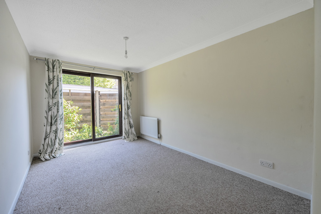 2 bed ground floor flat to rent in Cameron House, Lansdown  - Property Image 7