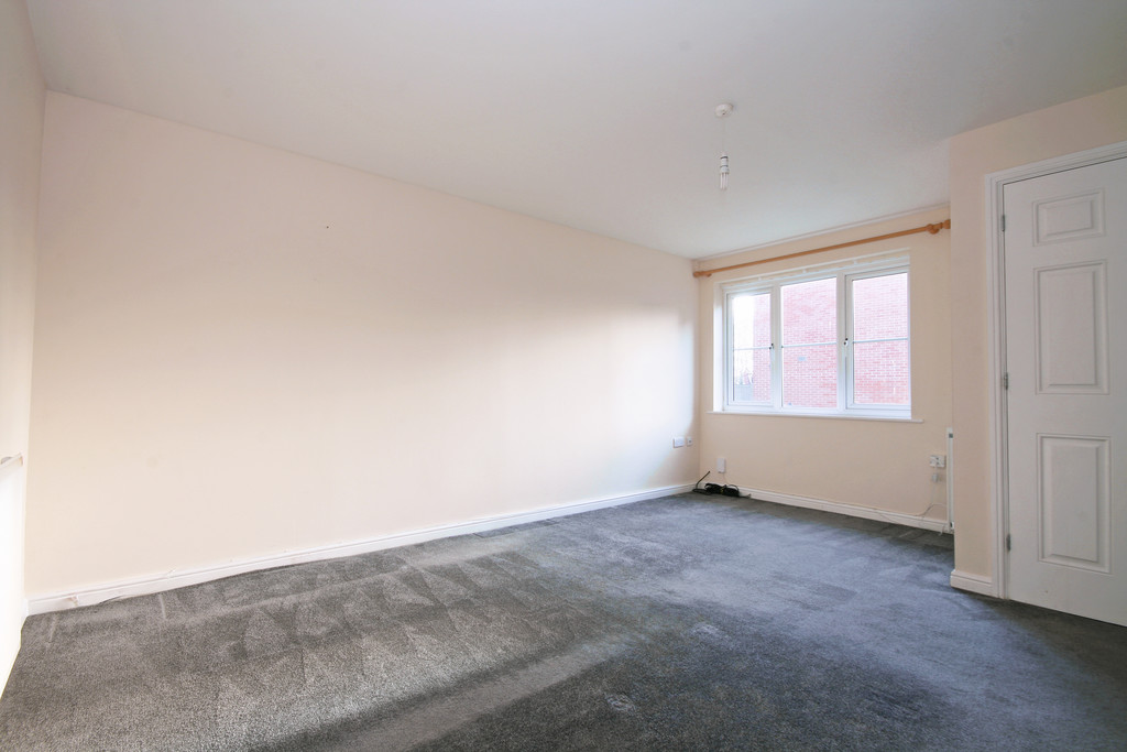 3 bed terraced house to rent in The Forge, Gloucester  - Property Image 3