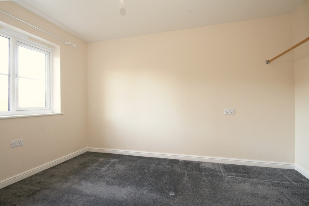 3 bed terraced house to rent in The Forge, Gloucester  - Property Image 8