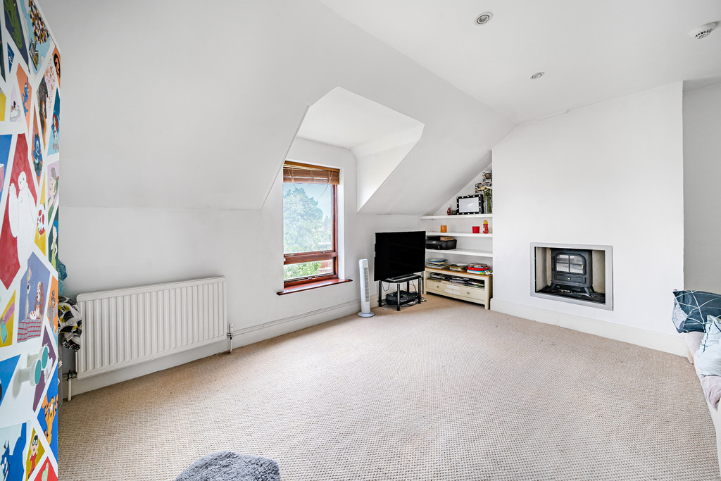 1 bed flat for sale in Alexandra Road, Kingsholm  - Property Image 2