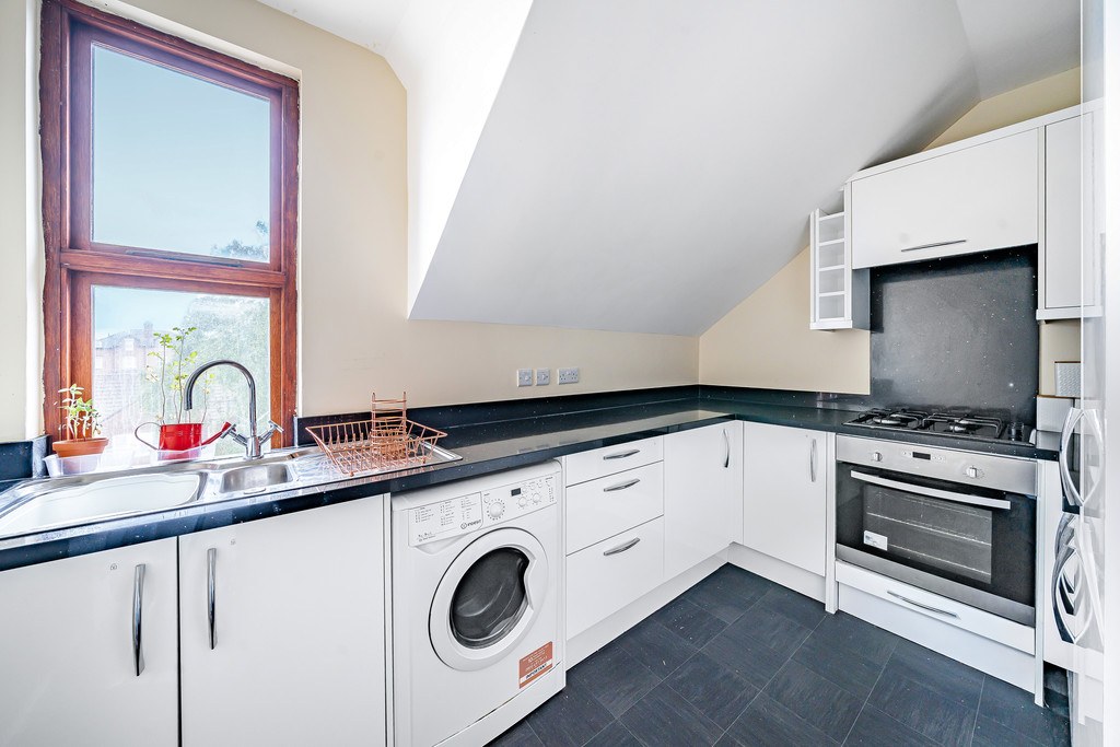 1 bed flat for sale in Alexandra Road, Kingsholm  - Property Image 5