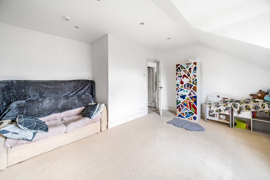 1 bed flat for sale in Alexandra Road, Kingsholm  - Property Image 3