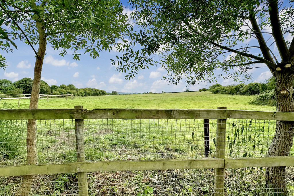 3 bed semi-detached house for sale in Hayden Green, Westerly Outskirts Of Cheltenham  - Property Image 2