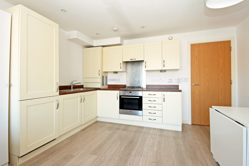 1 bed flat to rent in Merchants Quay, Gloucester  - Property Image 3