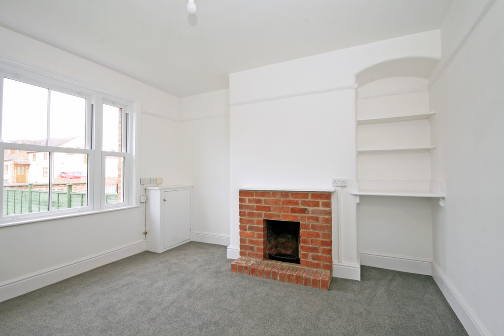 3 bed semi-detached house to rent in Tewkesbury Road, Longford  - Property Image 3