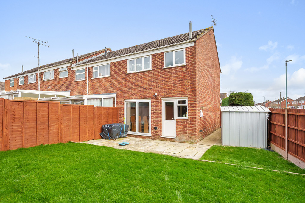 3 bed end of terrace house for sale in Long Eights, Northway  - Property Image 12