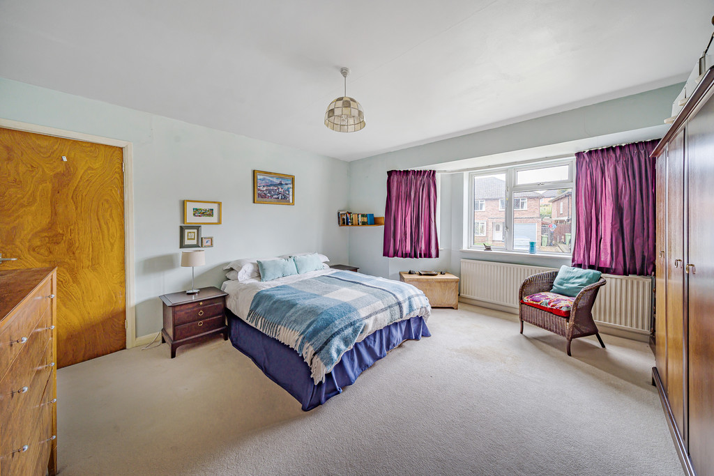 3 bed semi-detached house for sale in Copt Elm Close, Charlton Kings  - Property Image 7