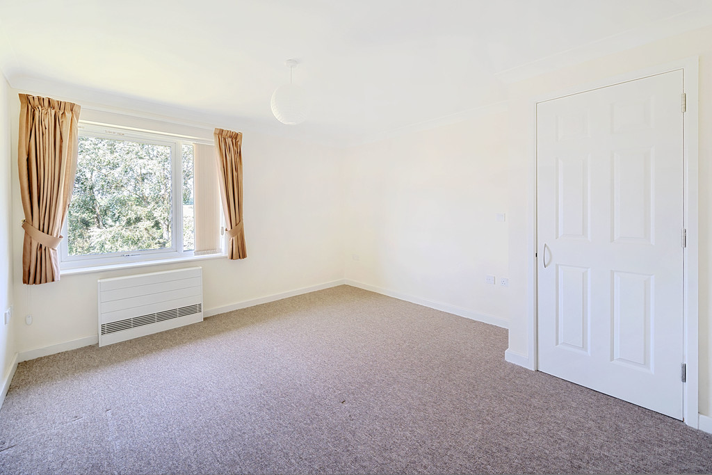 2 bed apartment for sale in Trafalgar Road, Tewkesbury  - Property Image 6