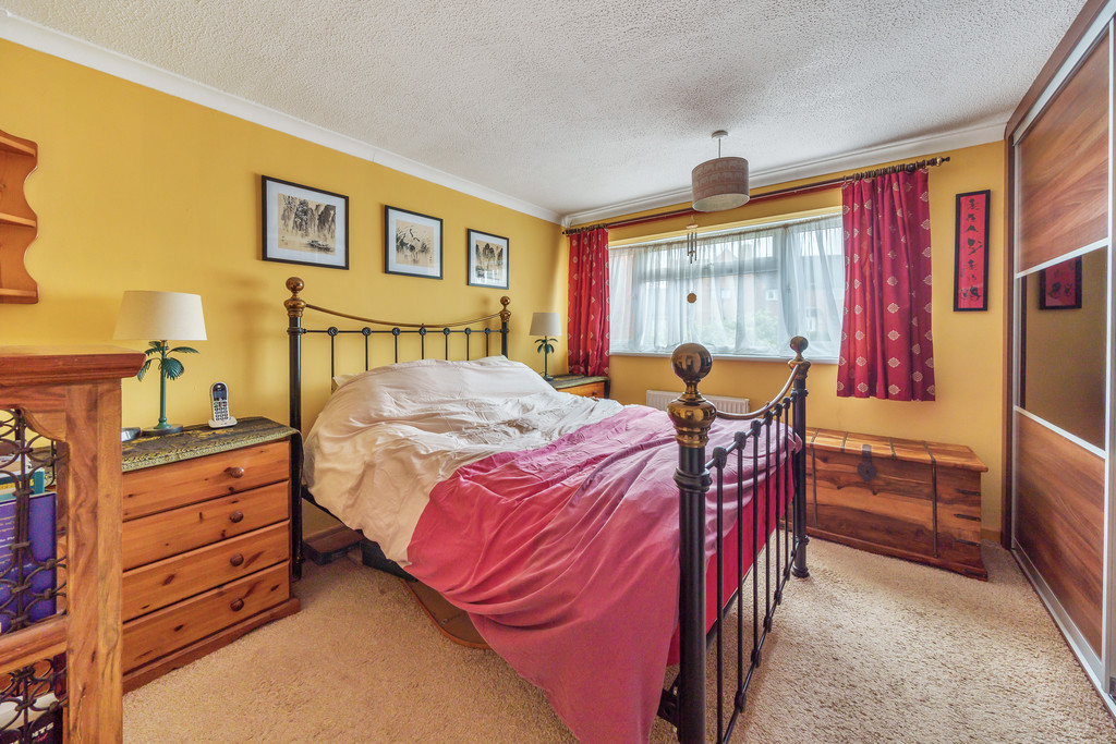 2 bed terraced house for sale in Perry Hill, Tewkesbury  - Property Image 5