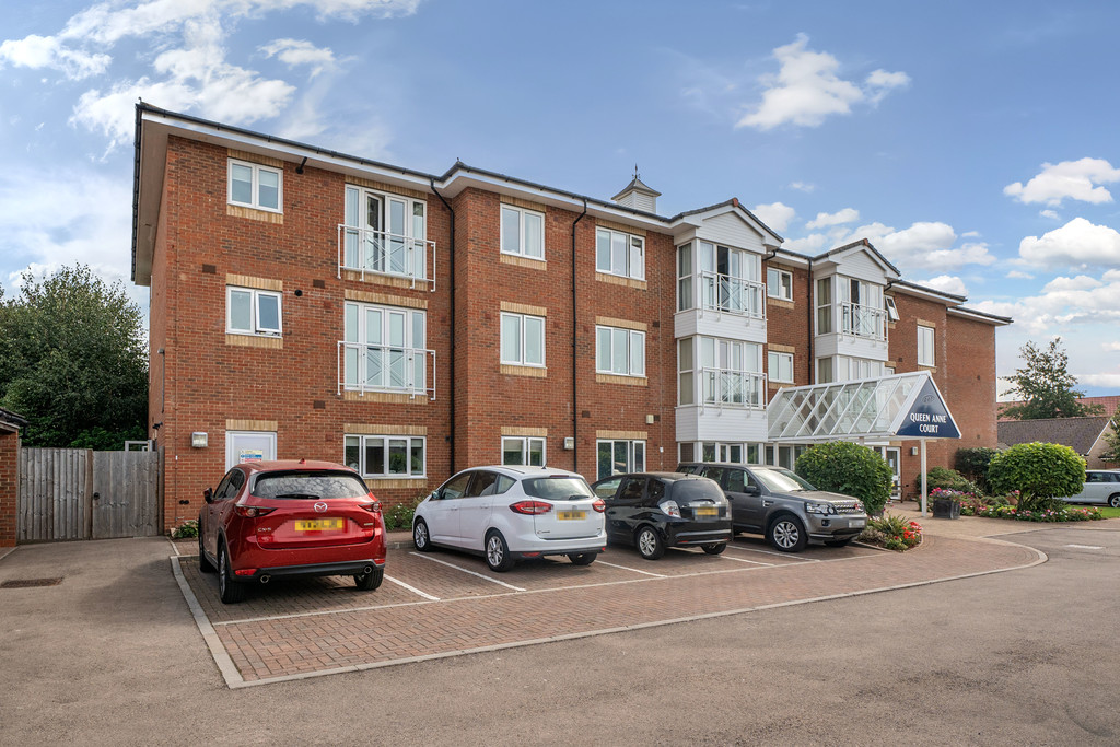 2 bed apartment for sale in Queen Anne Court, Quedgeley  - Property Image 1