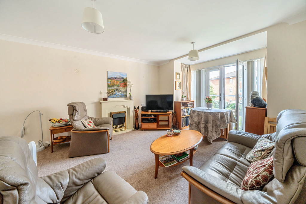 2 bed apartment for sale in Queen Anne Court, Quedgeley  - Property Image 2