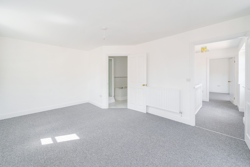 4 bed detached house for sale in Ribston Mews, Gloucester  - Property Image 10