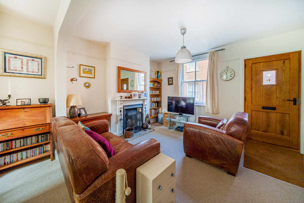 2 bed terraced house for sale in Victoria Cottages, Tewkesbury  - Property Image 4