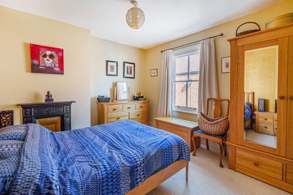 2 bed terraced house for sale in Victoria Cottages, Tewkesbury  - Property Image 9