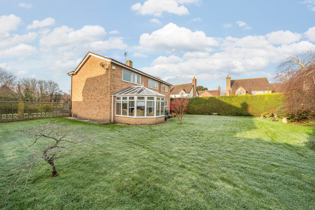 3 bed detached house for sale in Lassington Lane, Highnam  - Property Image 18