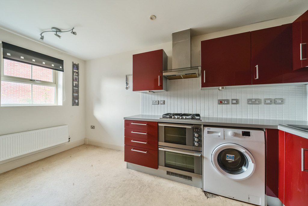 3 bed semi-detached house for sale in Lancaster Grove, Gloucester  - Property Image 2