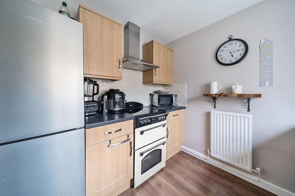 2 bed terraced house for sale in Claudians Close, Abbeymead  - Property Image 4