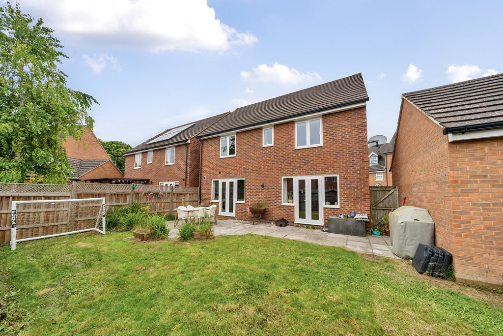 4 bed detached house for sale in Goose Bay Drive, Kingsway, Quedgeley  - Property Image 16