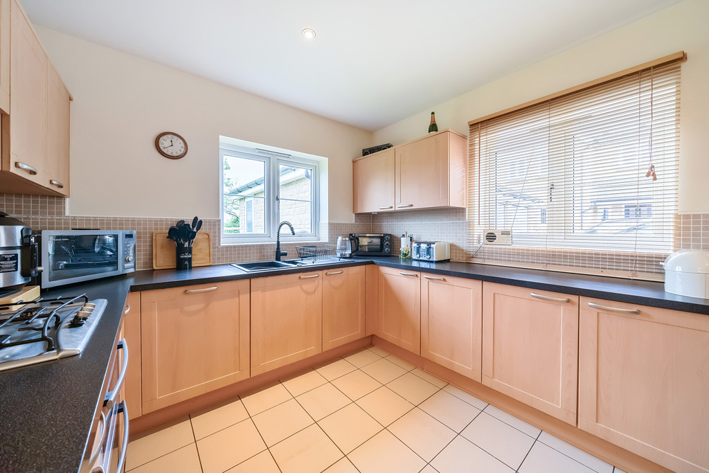 4 bed detached house for sale in Grange Field Road, Bredon  - Property Image 4