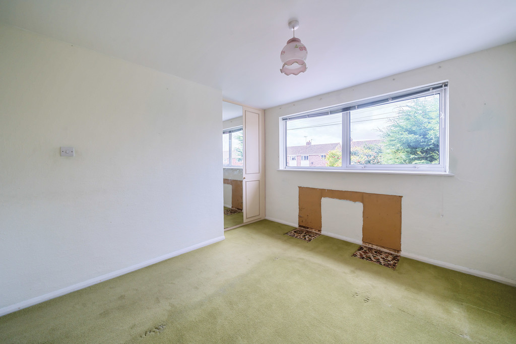 3 bed terraced house for sale in Warren Road, Northway  - Property Image 5