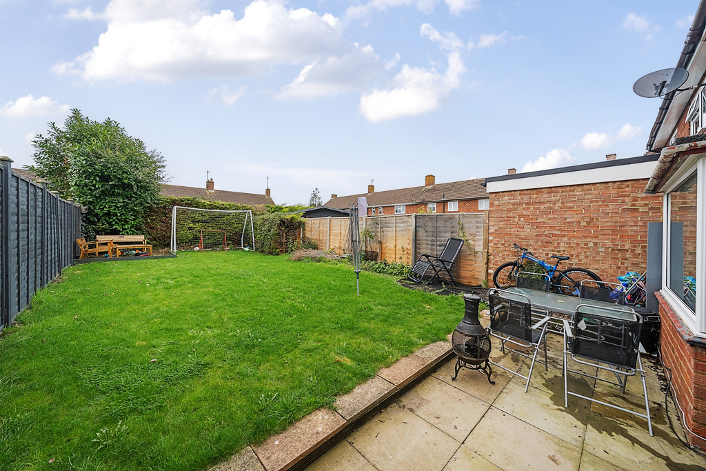 2 bed semi-detached house for sale in York Road, Tewkesbury  - Property Image 10