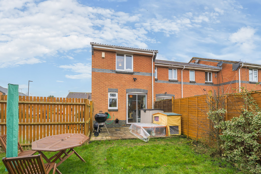 2 bed end of terrace house for sale in Raleigh Close, Gloucester  - Property Image 10