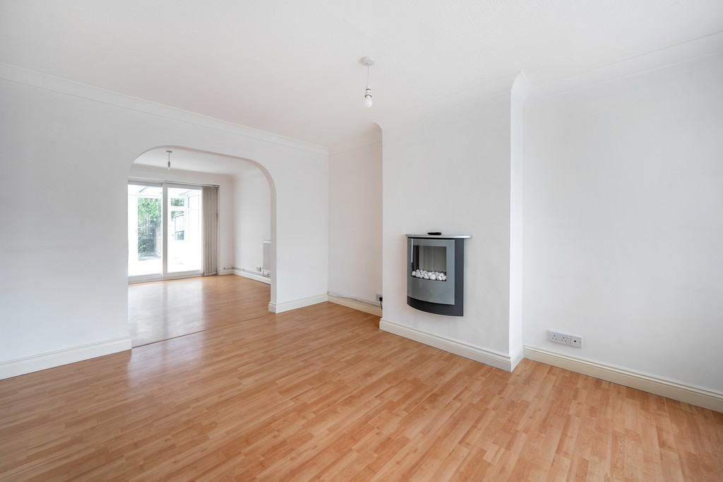 3 bed semi-detached house for sale in Nettleton Road, Cheltenham  - Property Image 3