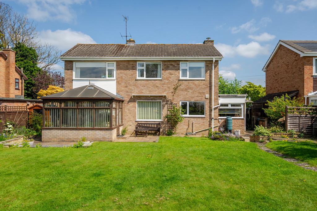 3 bed detached house for sale in Beckford Close, Tewkesbury  - Property Image 15