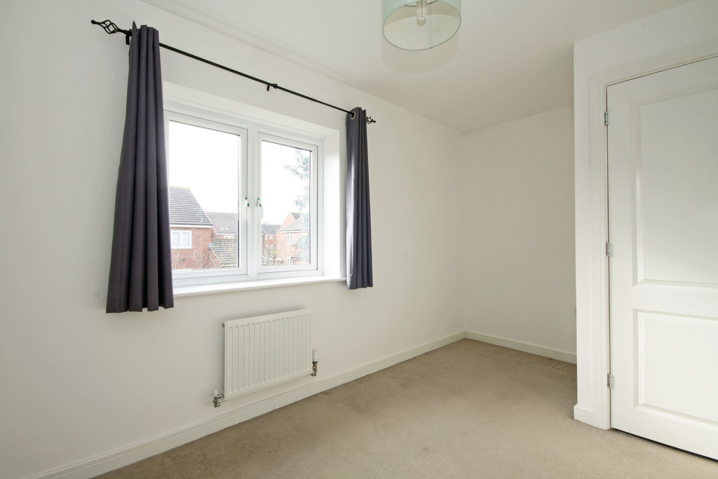 2 bed end of terrace house for sale in Mainsail Lane, Gloucester  - Property Image 5