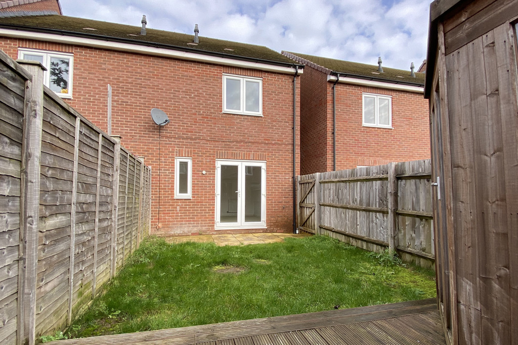 2 bed end of terrace house for sale in Mainsail Lane, Gloucester  - Property Image 7