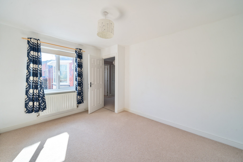 4 bed detached house to rent in Galileo Gardens, Cheltenham  - Property Image 13