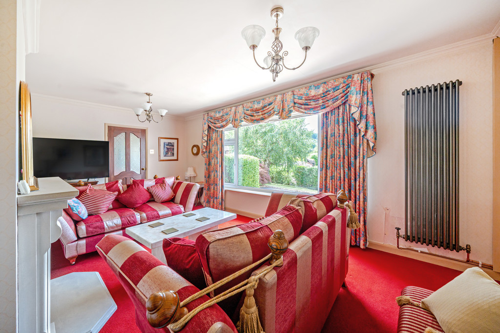 3 bed detached bungalow for sale, Tewkesbury  - Property Image 5