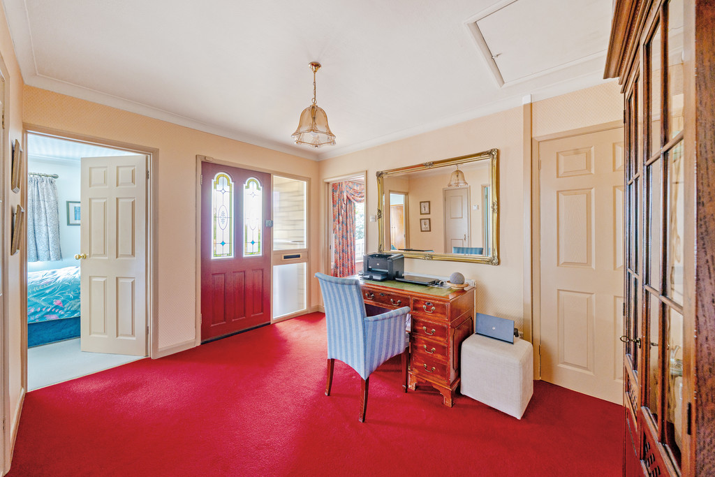 3 bed detached bungalow for sale, Tewkesbury  - Property Image 3