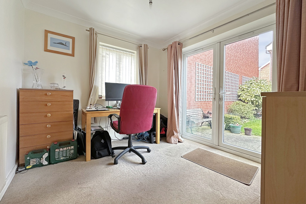 3 bed detached house for sale in Davey Walk, Tewkesbury  - Property Image 5
