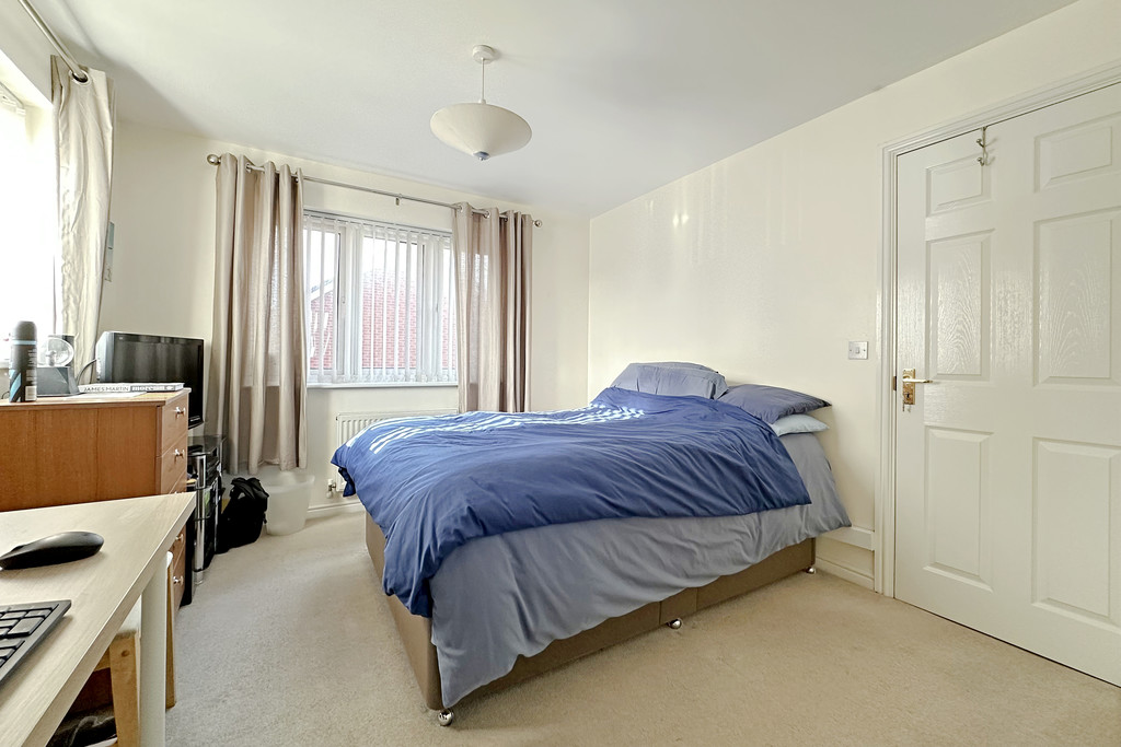 3 bed detached house for sale in Davey Walk, Tewkesbury  - Property Image 6