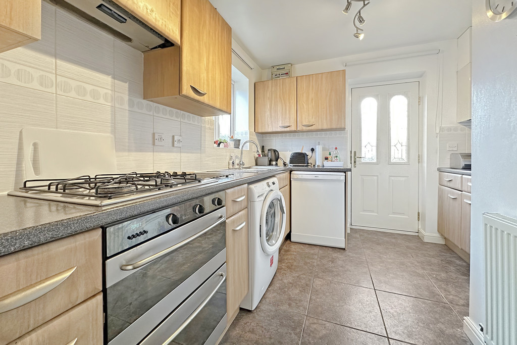 3 bed detached house for sale in Davey Walk, Tewkesbury  - Property Image 4