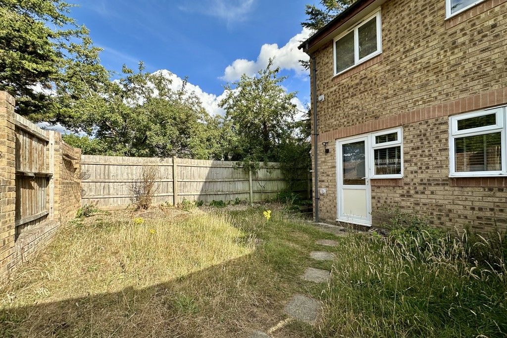 1 bed apartment to rent in River Leys, Cheltenham  - Property Image 2