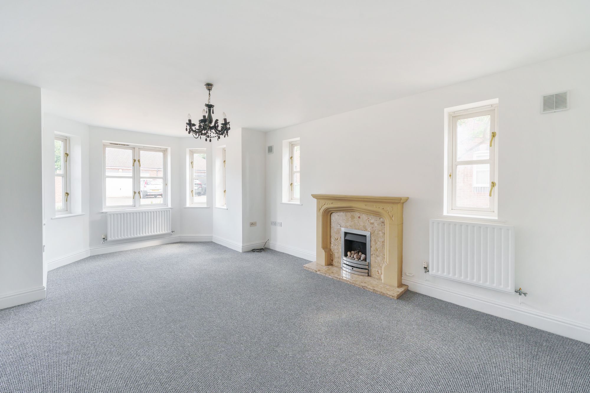 4 bed detached house to rent in Ribston Mews | Off Stroud Road  - Property Image 2