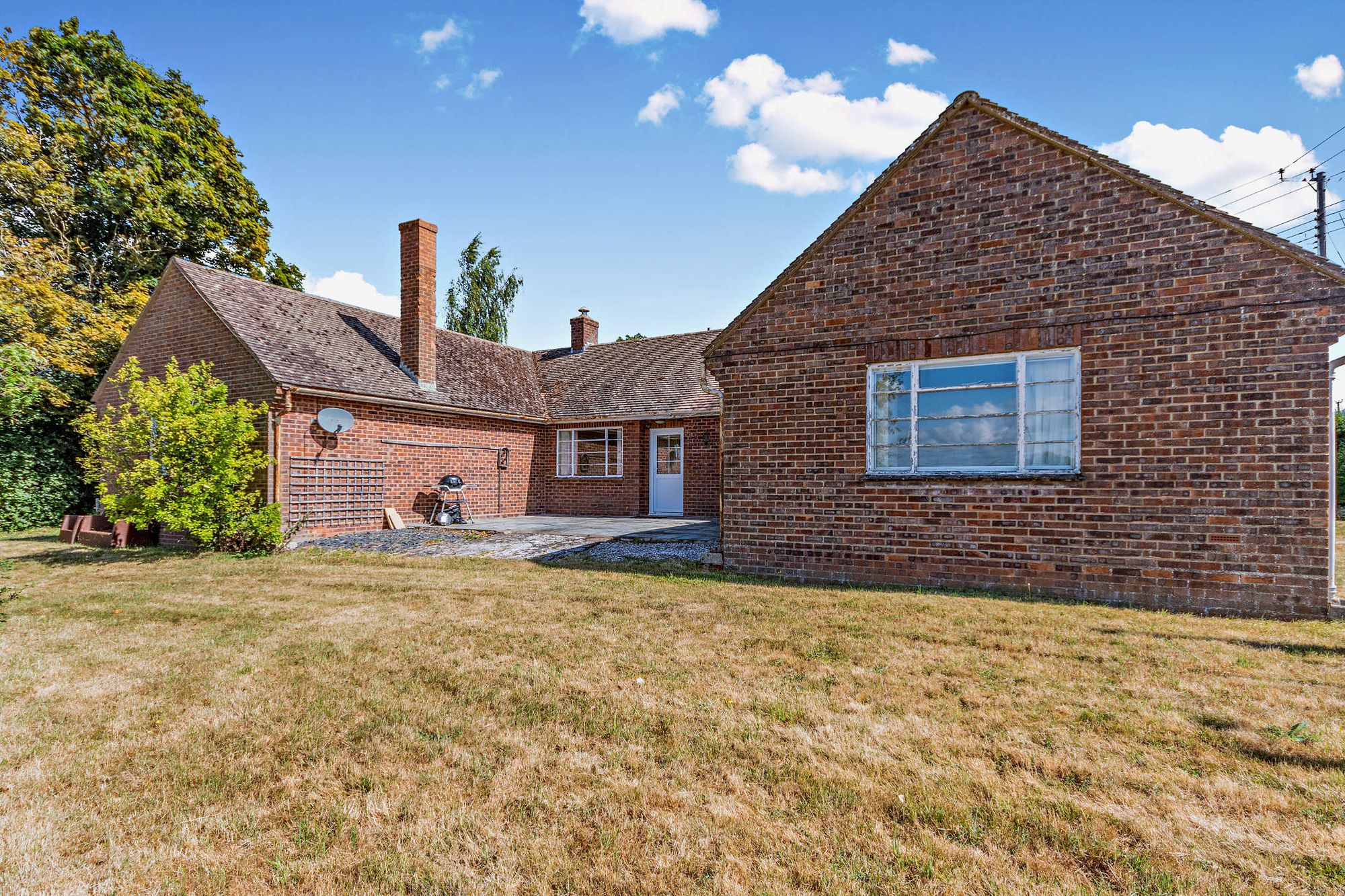 3 bed detached bungalow for sale in Long Green, Forthampton, GL19 14