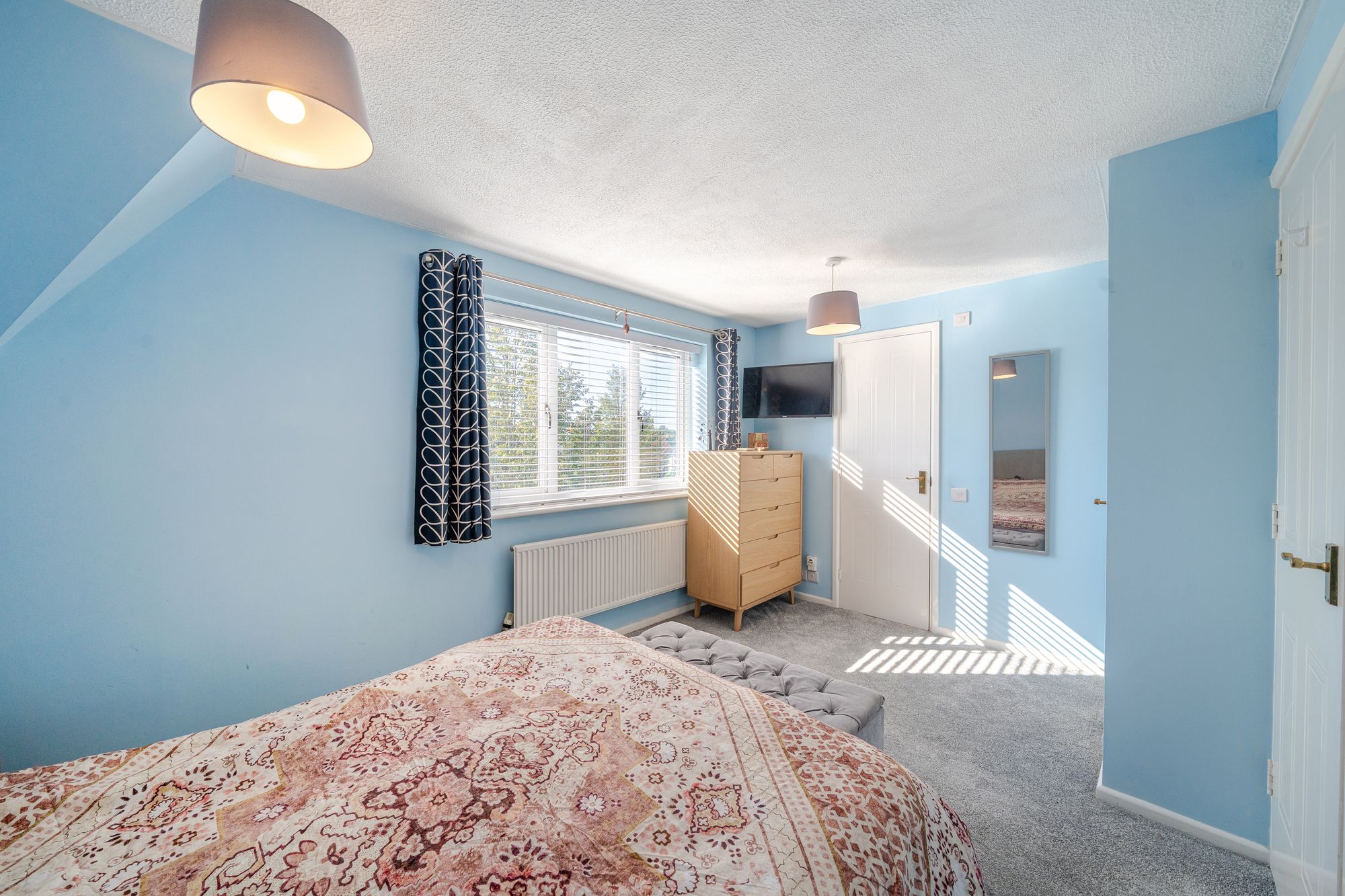 3 bed mid-terraced house for sale in Monterey Road, Walton Cardiff, GL20  - Property Image 9