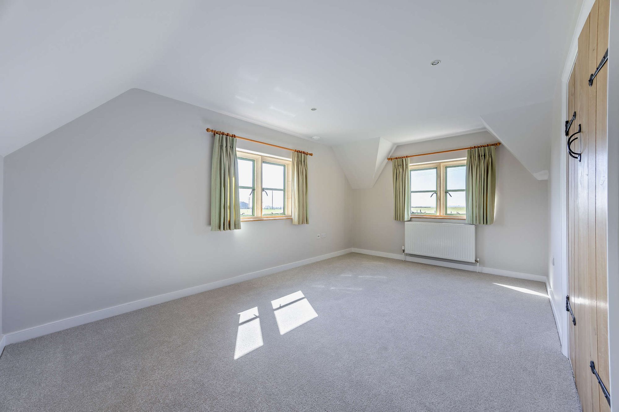 3 bed detached house for sale in Brockhampton, Cheltenham, GL54  - Property Image 10