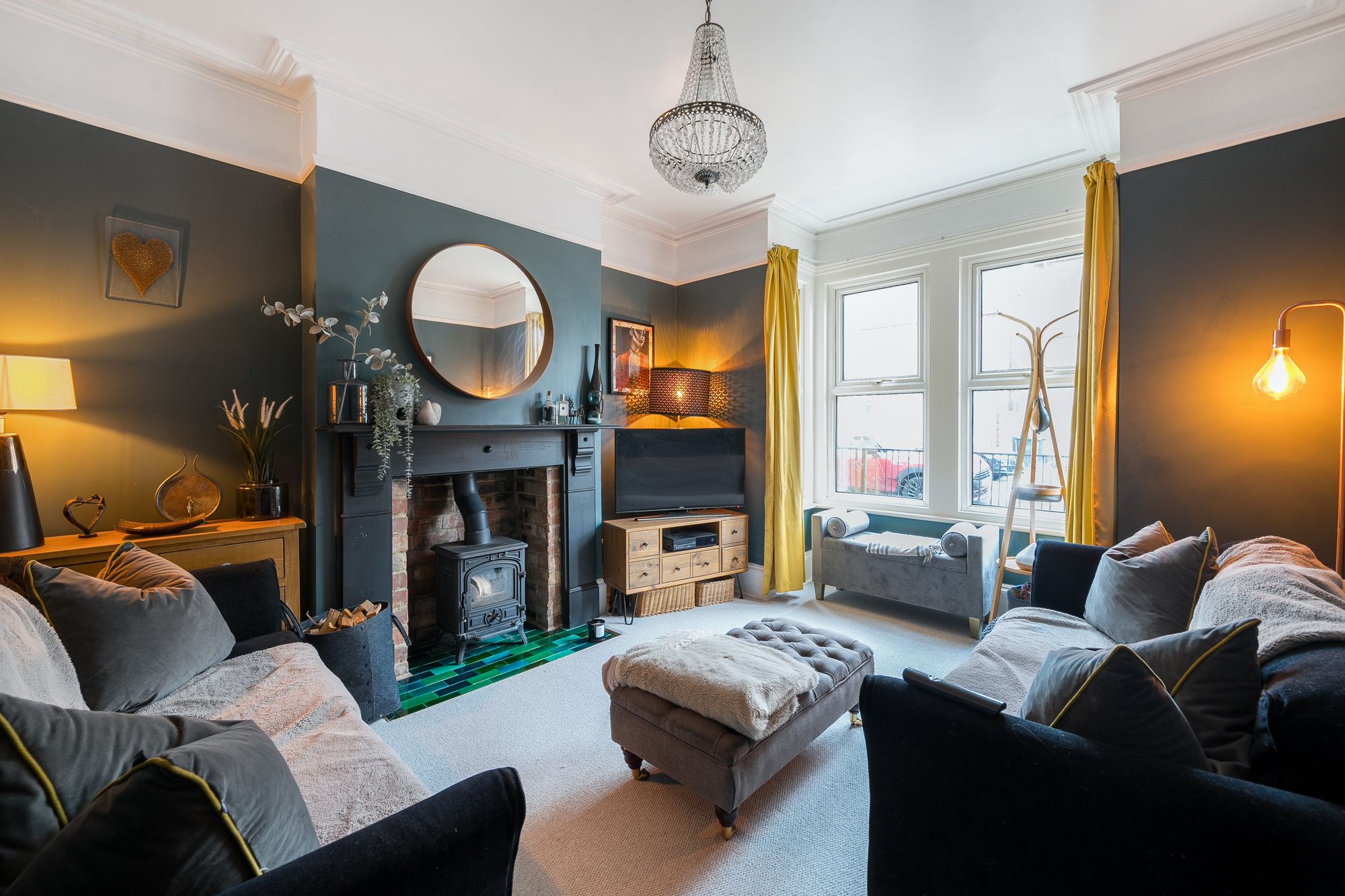 3 bed semi-detached house for sale in Calton Road, Gloucester, GL1  - Property Image 2