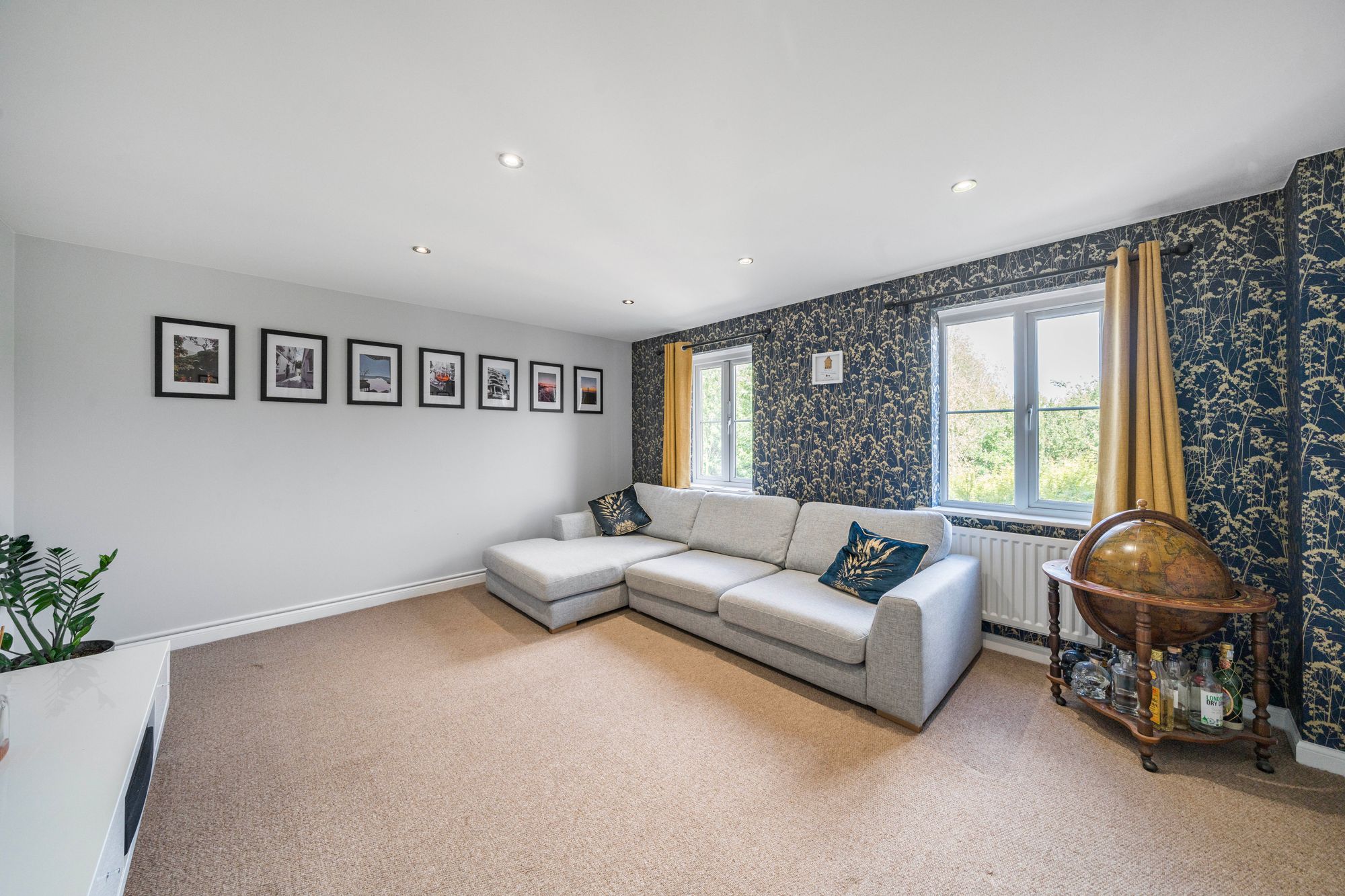 3 bed terraced house for sale in Gainsborough Road, Walton Cardiff, GL20 6